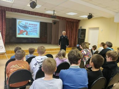 В Десногорске автоинспекторы напомнили детям о дорожной безопасности