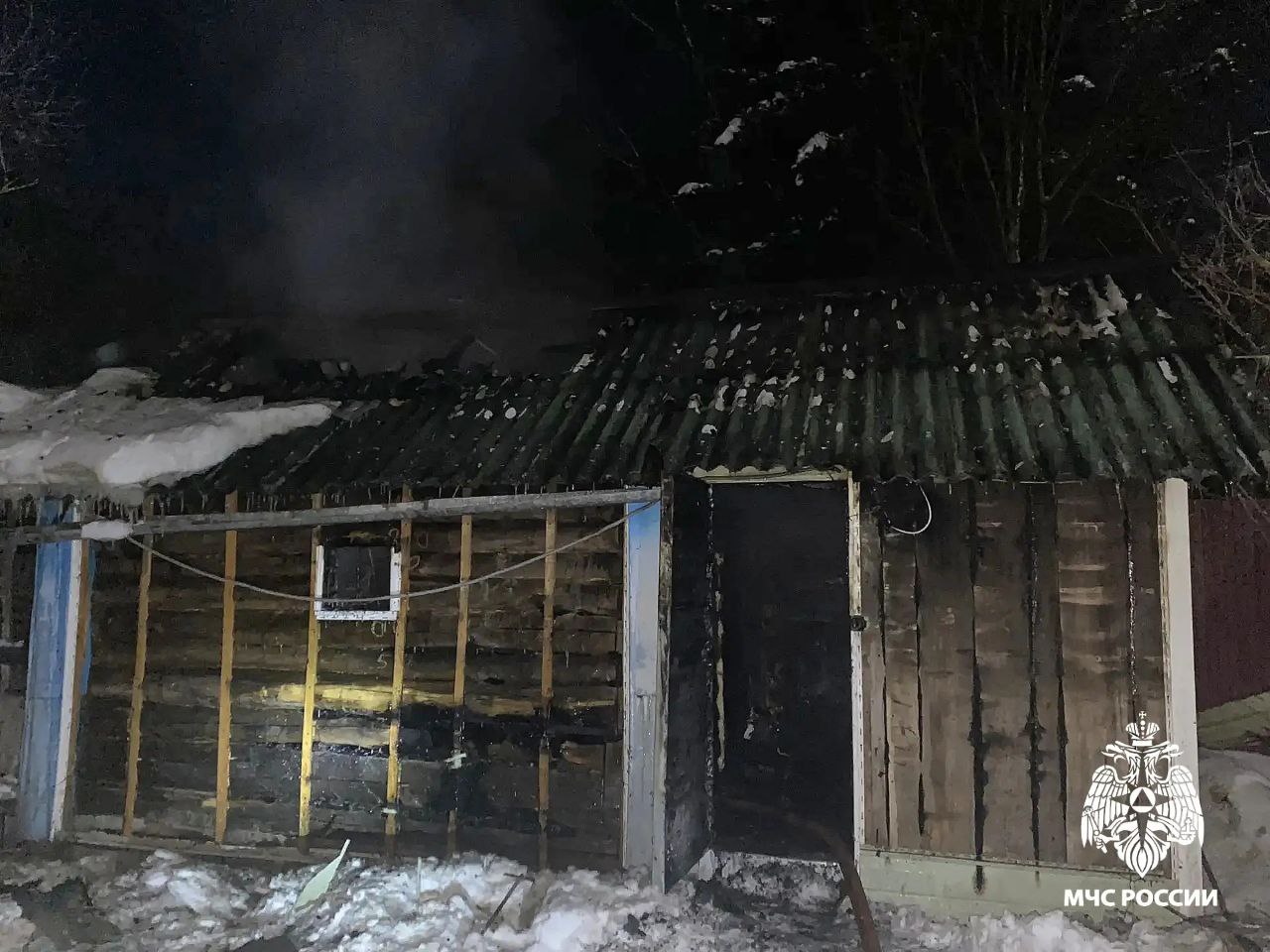 В Смоленске сгорела баня. Пожар произошёл накануне на улице Подлесная, сообщили в МЧС В Смоленске сгорела баня. Пожар произошёл накануне на улице Подлесная, сообщили в МЧС