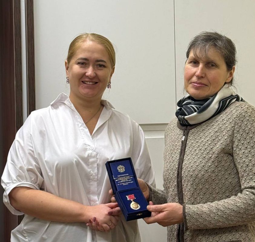 Сегодня завершила свою трудовую деятельность в системе избирательных комиссий Елена Исакина, ведущий специалист сектора системных администраторов муниципальных образований Информационного управления аппарата избирательной...