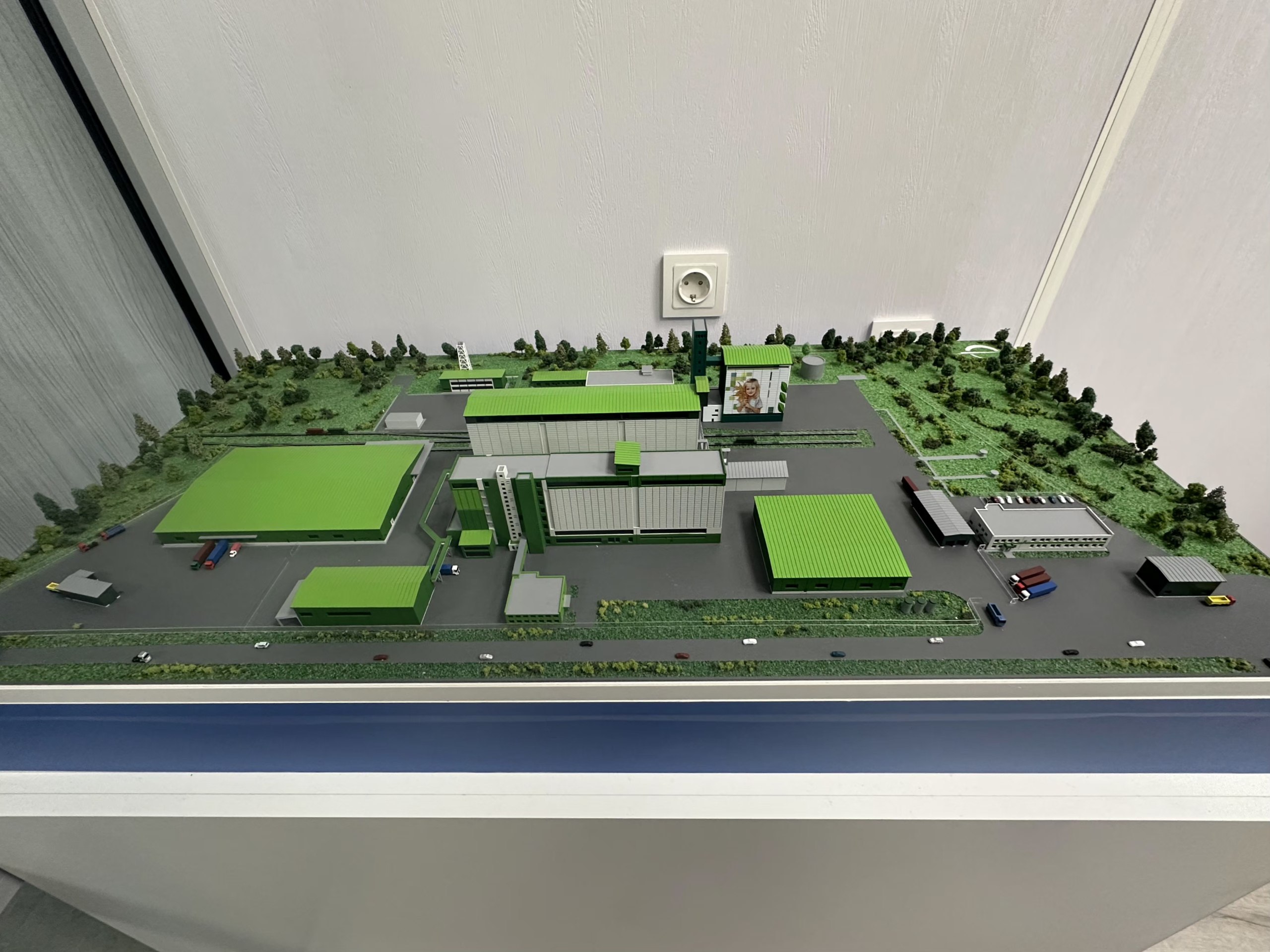 Артём Туров: В Смоленской области готовится пуск крупнейшего производства кормов для рыб