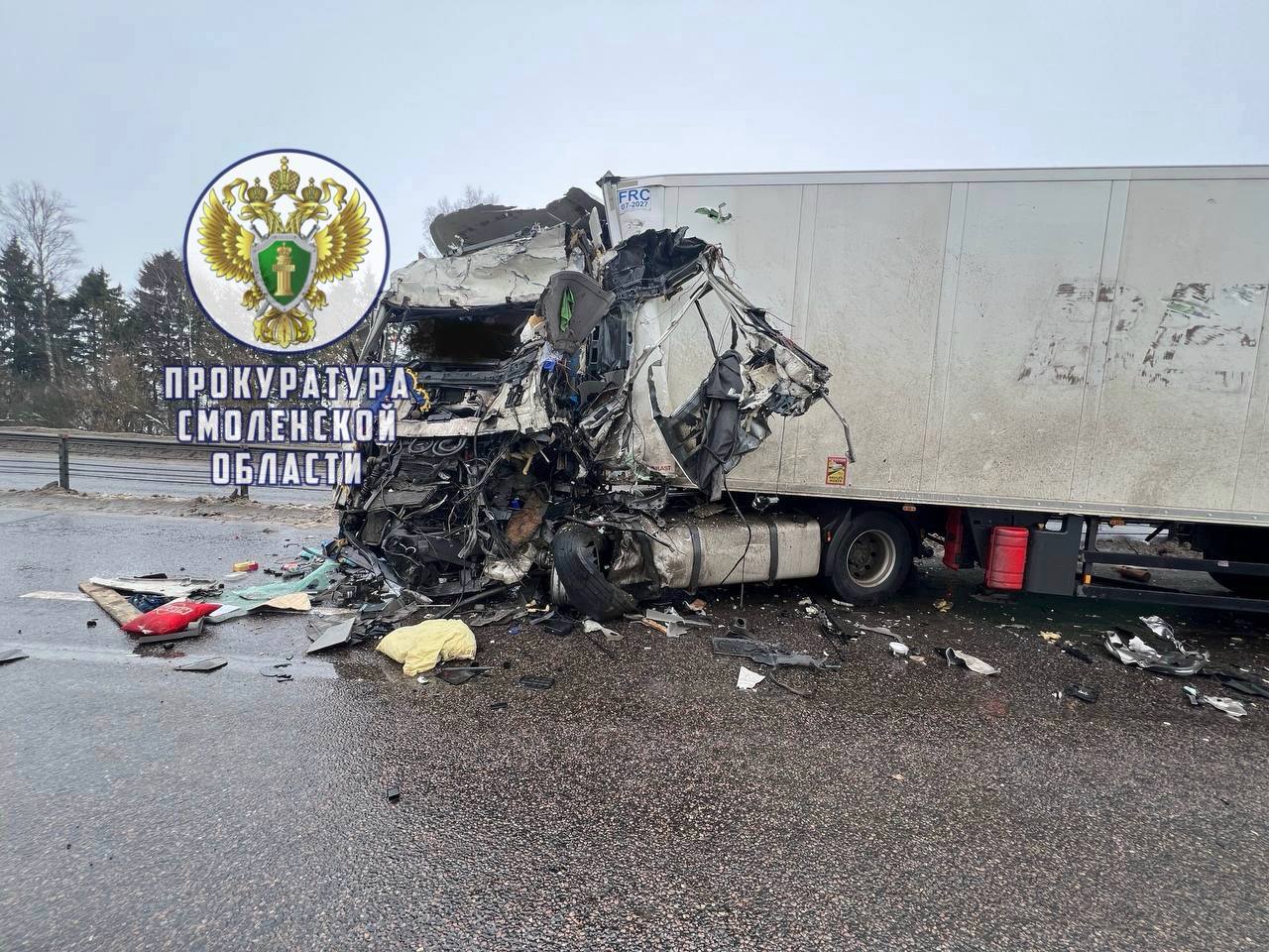 Прокуратура контролирует установление обстоятельств дорожной аварии в Смоленском муниципальном округе