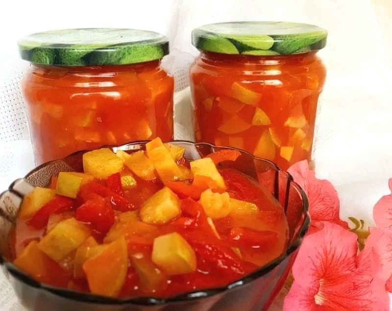 Как вкусно заготовить кабачки на зиму: быстрый и простой рецепт лечо