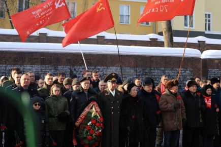 В Смоленске состоялся митинг в честь Дня защитника Отечества