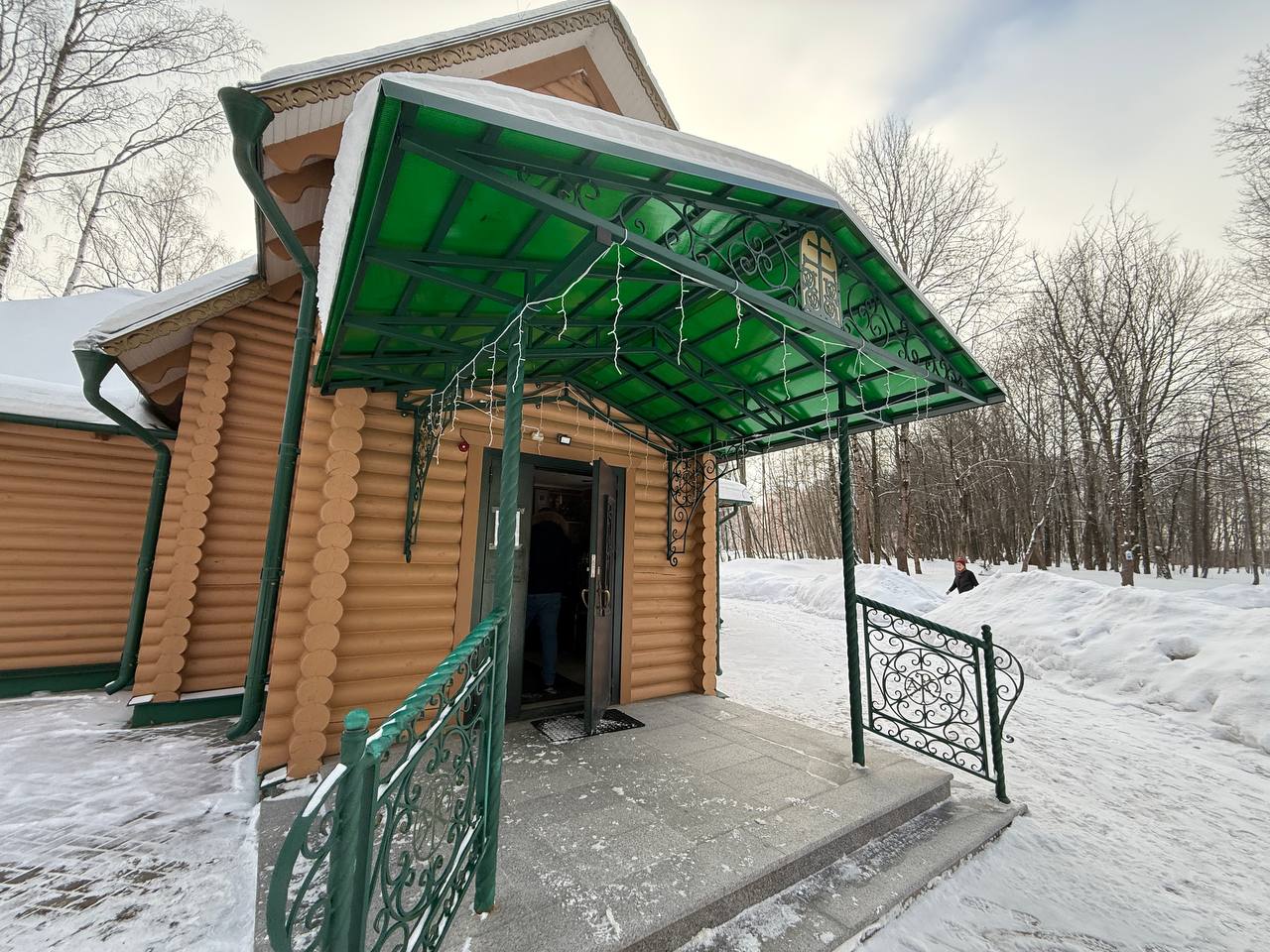 Александр Новиков: На территории у храма в честь святителя Спиридона Тримифунтского на улице Николаева постоянно ведутся работы по благоустройству Александр Новиков: На территории у храма в честь святителя Спиридона Тримифунтского на улице Николаева постоянно ведутся работы по благоустройству