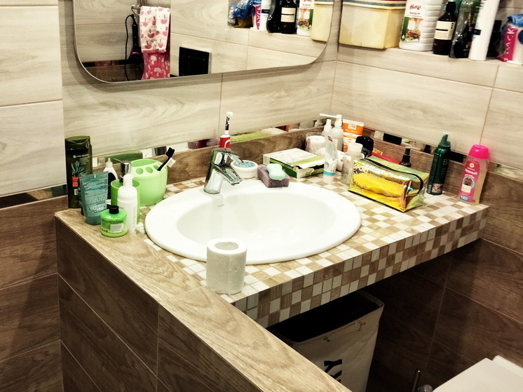 Народные секреты против запаха в сливе: простой метод без химических средств