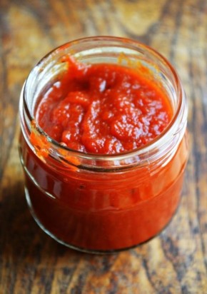 Простой и быстрый томатный соус с яблоками: два секрета для восхитительного вкуса