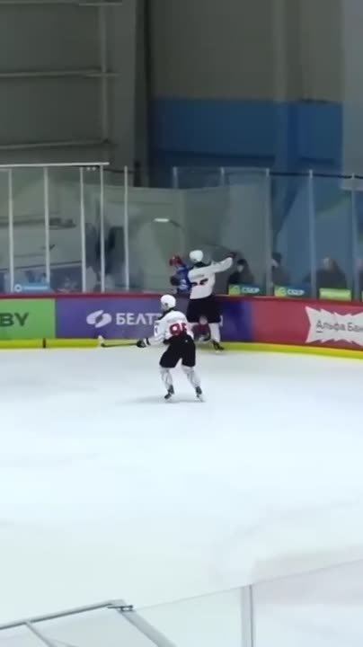 Смоляне снова сыграют с гродненскими хоккеистами