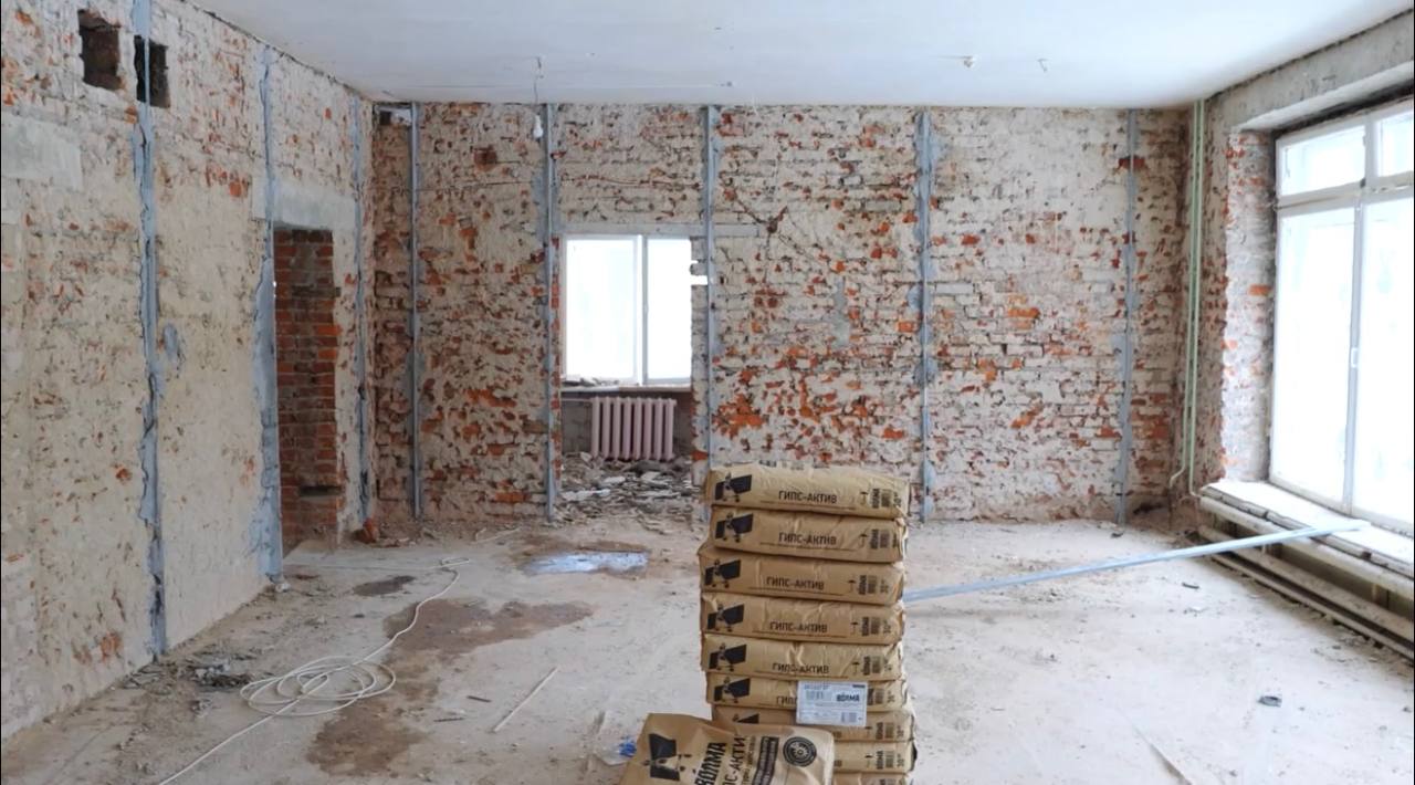 Александр Новиков: Посетил детский сад №51 «Росинка» — здесь 10 дней назад стартовал капитальный ремонт Александр Новиков: Посетил детский сад №51 «Росинка» — здесь 10 дней назад стартовал капитальный ремонт