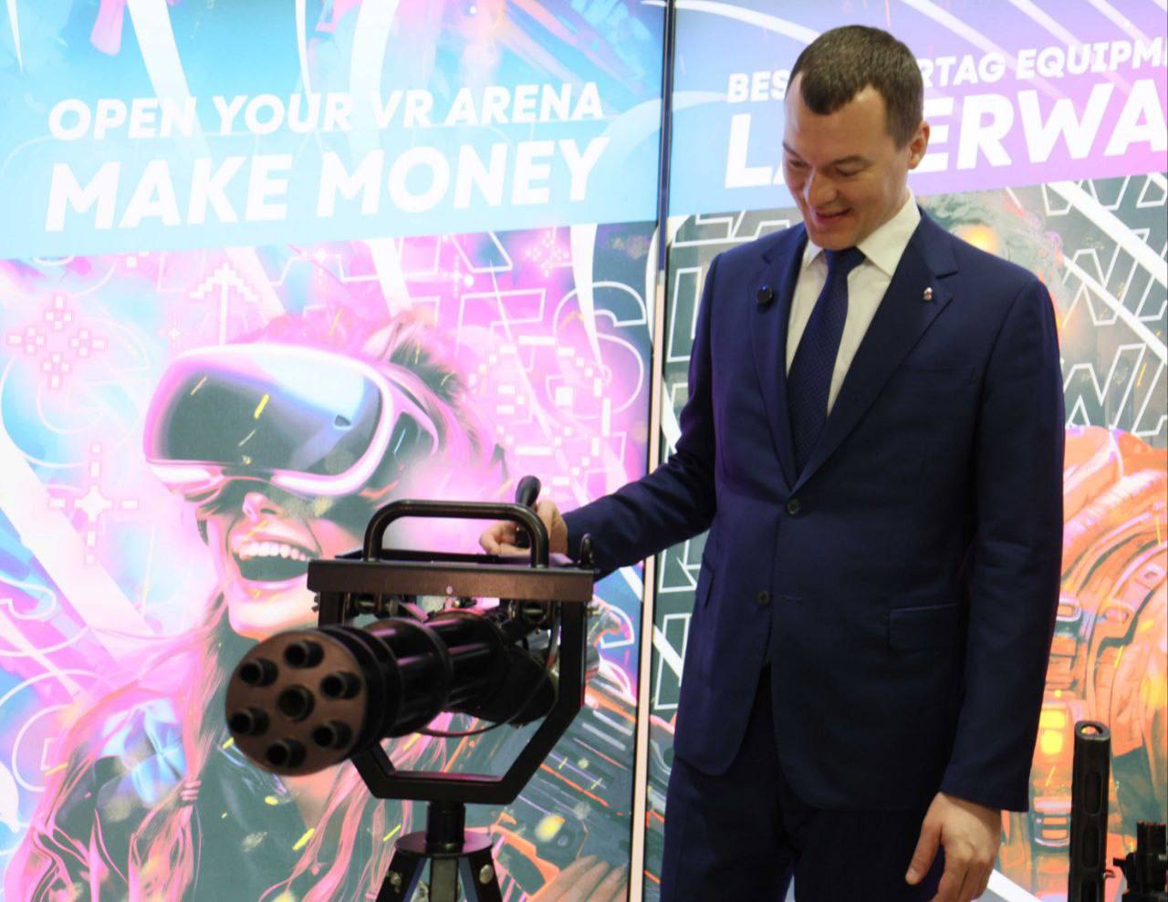 Михаил Дегтярёв: У дворца спорта «Юбилейный» в Смоленске появился новый современный профиль Михаил Дегтярёв: У дворца спорта «Юбилейный» в Смоленске появился новый современный профиль