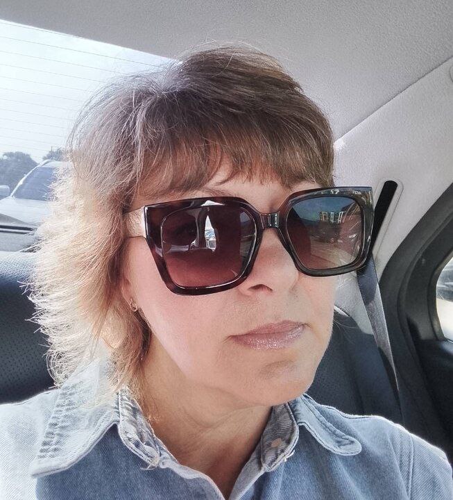 Марина Ахмедова: Мужчина, похитивший 9-летнюю девочку в Смоленске, вел соцсети и постил в них инструкции по плетению косичек на головах маленьких девочек Марина Ахмедова: Мужчина, похитивший 9-летнюю девочку в Смоленске, вел соцсети и постил в них инструкции по плетению косичек на головах маленьких девочек