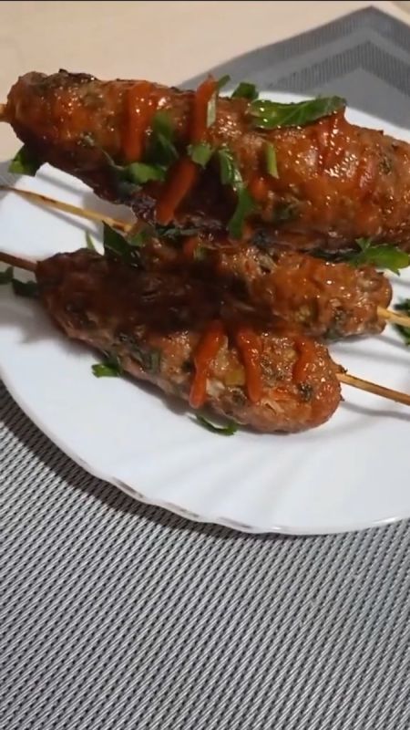 Как приготовить люля-кебаб на домашней кухне: простой рецепт