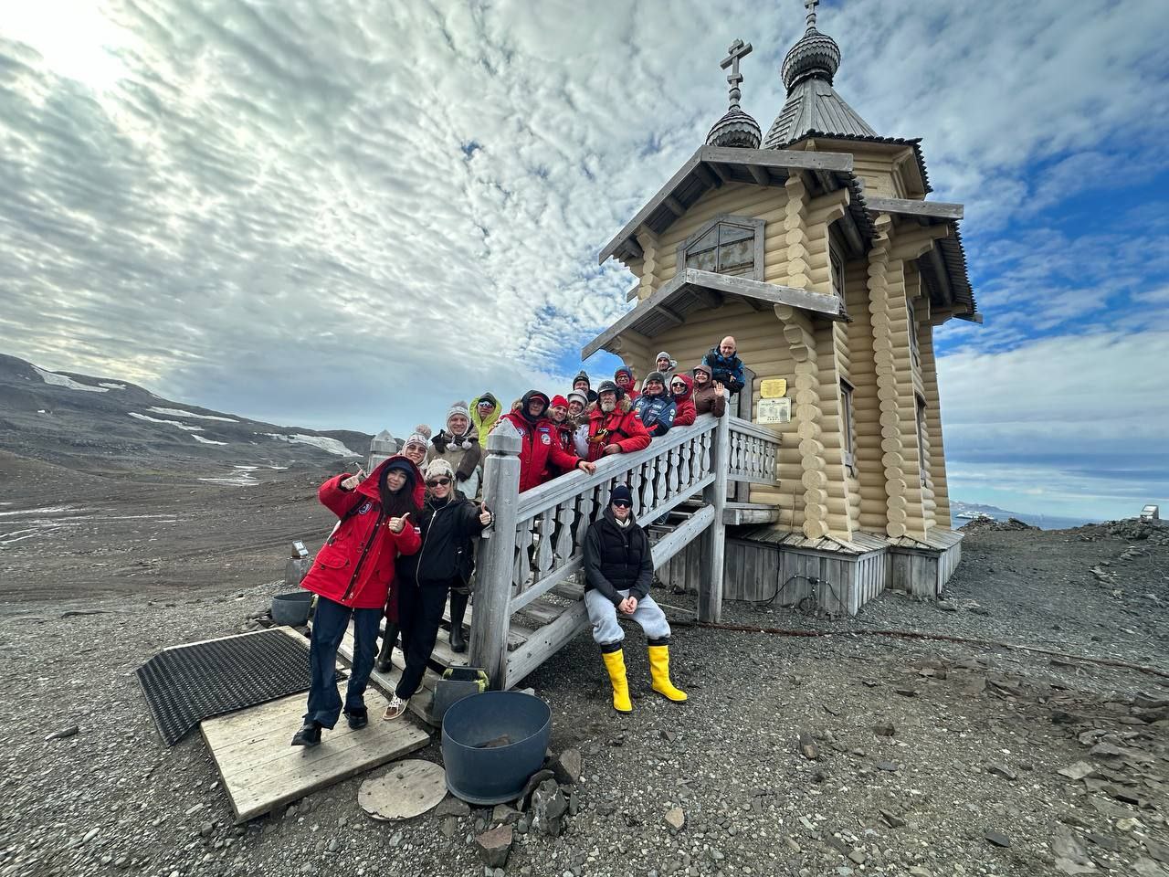 «Прощай, Смоленск»: Фёдор Конюхов завершил уникальную 111-дневную экспедицию в Антарктиде «Прощай, Смоленск»: Фёдор Конюхов завершил уникальную 111-дневную экспедицию в Антарктиде