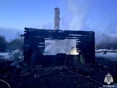 В Смоленской области мужчина погиб при пожаре в частном доме