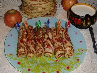 Яблочные блины: простой рецепт, который удивит всех