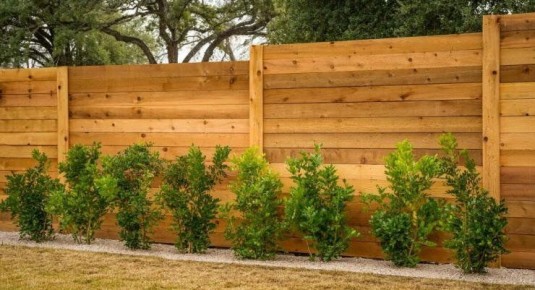 Как выбрать идеальный забор для дачного участка
