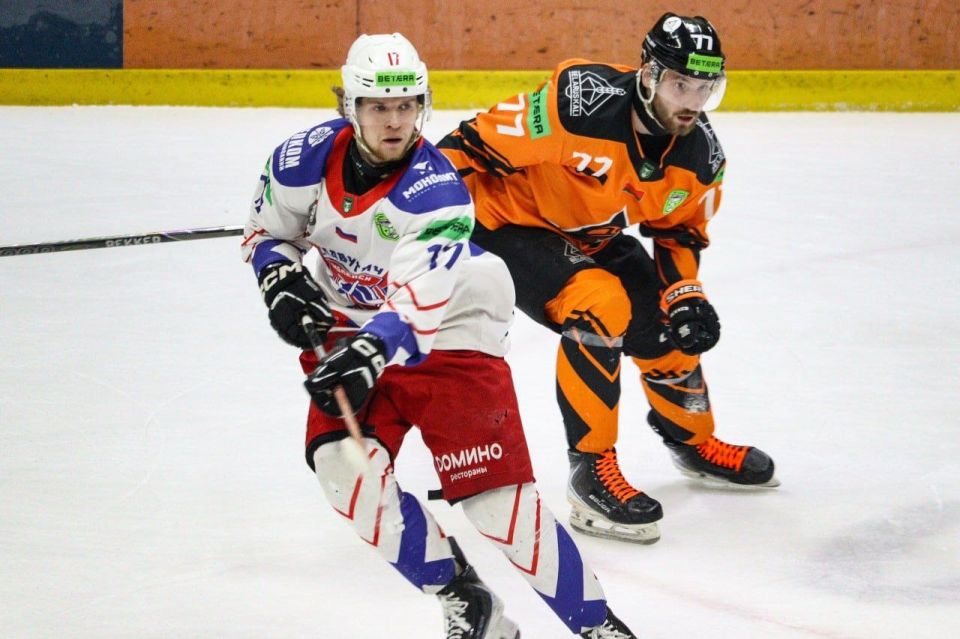 ���������� "��������" ������� ������ ���� � "�������" �� �������� ����