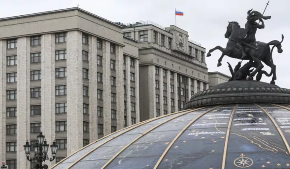 Новые законы в России: спасение от долговой ямы