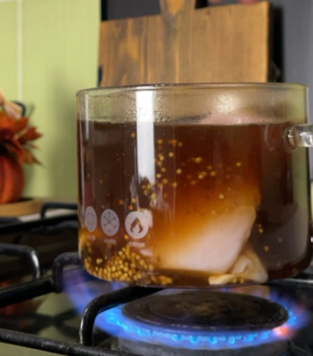 Новый способ приготовления курицы для салатов: быстро и вкусно