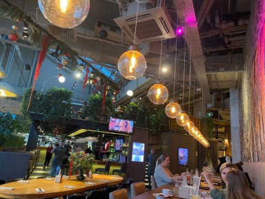 �������� �� �������: ������ ������������ � Bar BQ Cafe