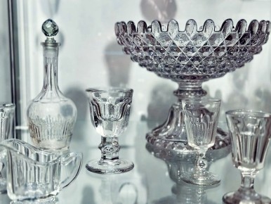 Искусство ухода за хрусталем: советы по мытью и чистке