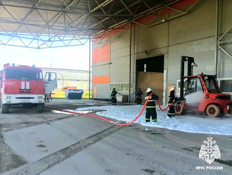 Пожарно-тактические занятия в действии Пожарно-тактические занятия в действии