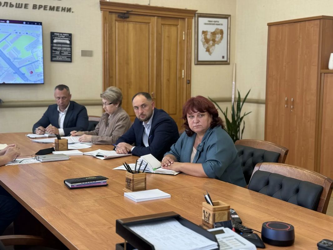 Александр Новиков: С 1 марта 2026 года вступили в силу важные изменения в земельном и природоохранном законодательстве, которые теперь обязывают правообладателей земельных участков проводить мероприятия по защите земель от... Александр Новиков: С 1 марта 2026 года вступили в силу важные изменения в земельном и природоохранном законодательстве, которые теперь обязывают правообладателей земельных участков проводить мероприятия по защите земель от...