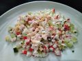 Летний крабовый салат без кукурузы: освежающий выбор для жарких дней