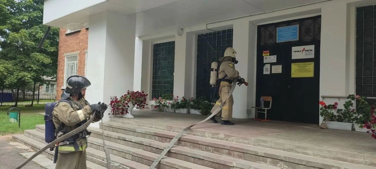 В преддверии нового учебного года в образовательных учреждениях Глинковского округа прошли пожарно-тактические занятия В преддверии нового учебного года в образовательных учреждениях Глинковского округа прошли пожарно-тактические занятия