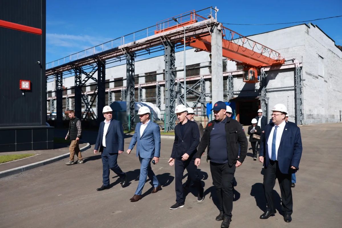 В Дорогобужском округе Смоленской области запустили новый производственный цех предприятия «Дорогобужкотломаш» — стратегического партнёра ГК «ЕКС» В Дорогобужском округе Смоленской области запустили новый производственный цех предприятия «Дорогобужкотломаш» — стратегического партнёра ГК «ЕКС»