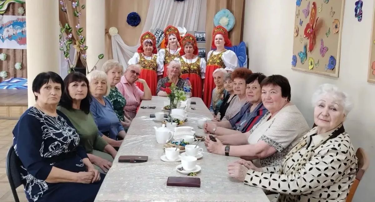 Василий Анохин: Для старшего поколения важно чувствовать себя частью общества, продолжать развиваться и делиться своим жизненным опытом Василий Анохин: Для старшего поколения важно чувствовать себя частью общества, продолжать развиваться и делиться своим жизненным опытом