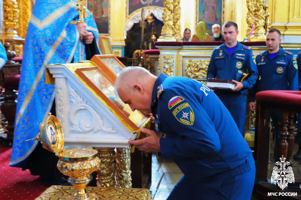 Покровительница пожарных и спасателей Покровительница пожарных и спасателей