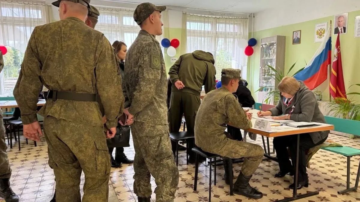 Василий Анохин: В Смоленской области завершился второй день голосования на выборах депутатов Государственной Думы РФ 9-го созыва Василий Анохин: В Смоленской области завершился второй день голосования на выборах депутатов Государственной Думы РФ 9-го созыва