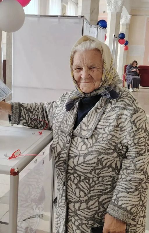 Василий Анохин: В Смоленской области завершился второй день голосования на выборах депутатов Государственной Думы РФ 9-го созыва Василий Анохин: В Смоленской области завершился второй день голосования на выборах депутатов Государственной Думы РФ 9-го созыва