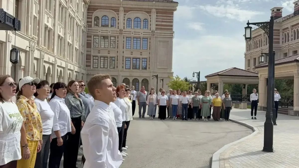Кто в детстве не мечтал попасть в «Артек»? И вот мечта сбылась Кто в детстве не мечтал попасть в «Артек»? И вот мечта сбылась