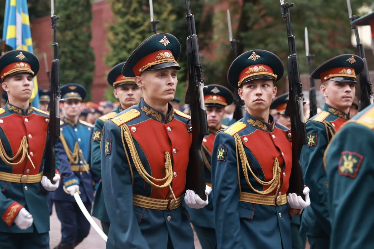 Василий Анохин: Традиционно в День освобождения Смоленщины почтили память тех, кто ценой своей жизни отстоял свободу родной земли Василий Анохин: Традиционно в День освобождения Смоленщины почтили память тех, кто ценой своей жизни отстоял свободу родной земли