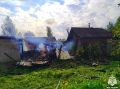 Смоленская пенсионерка едва успела выбраться из горящего дома