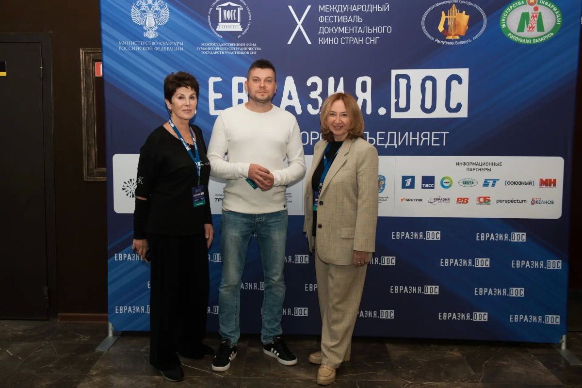 Василий Анохин: Кинематограф – это искусство, которое объединяет людей разного возраста и интересов, народностей и культур Василий Анохин: Кинематограф – это искусство, которое объединяет людей разного возраста и интересов, народностей и культур
