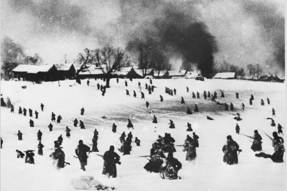 ЭТО БЫЛО 85 ЛЕТ НАЗАД. 30 сентября 1941 года началось сражение за Москву, которое завершилось 20 апреля 1942 года ЭТО БЫЛО 85 ЛЕТ НАЗАД. 30 сентября 1941 года началось сражение за Москву, которое завершилось 20 апреля 1942 года