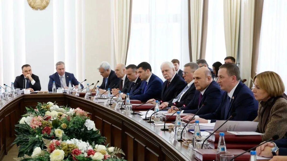 Новые пригородные маршруты между Смоленском и Беларусью за пять месяцев перевезли более 55 тысяч пассажиров Новые пригородные маршруты между Смоленском и Беларусью за пять месяцев перевезли более 55 тысяч пассажиров