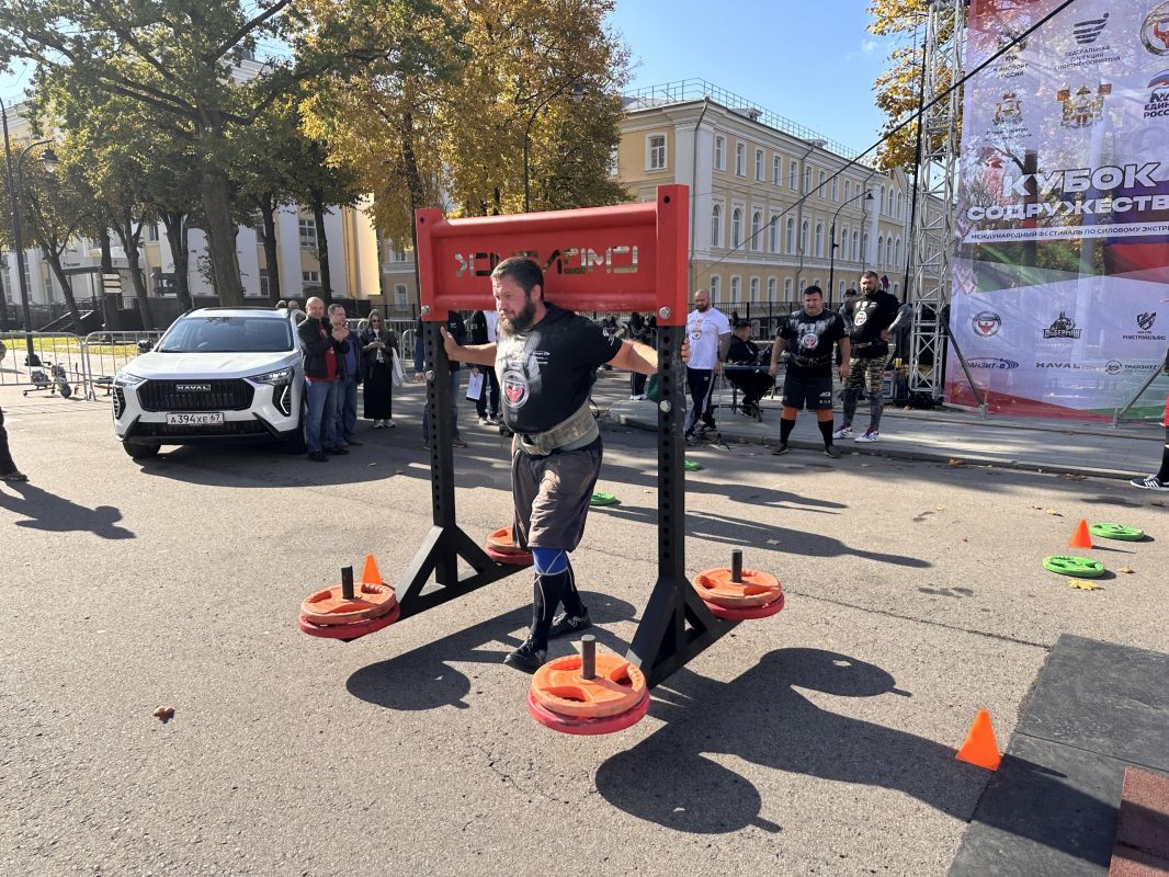 Артём Туров: В Смоленске состоялся Международный фестиваль по силовому экстриму "Кубок содружества" Артём Туров: В Смоленске состоялся Международный фестиваль по силовому экстриму "Кубок содружества"