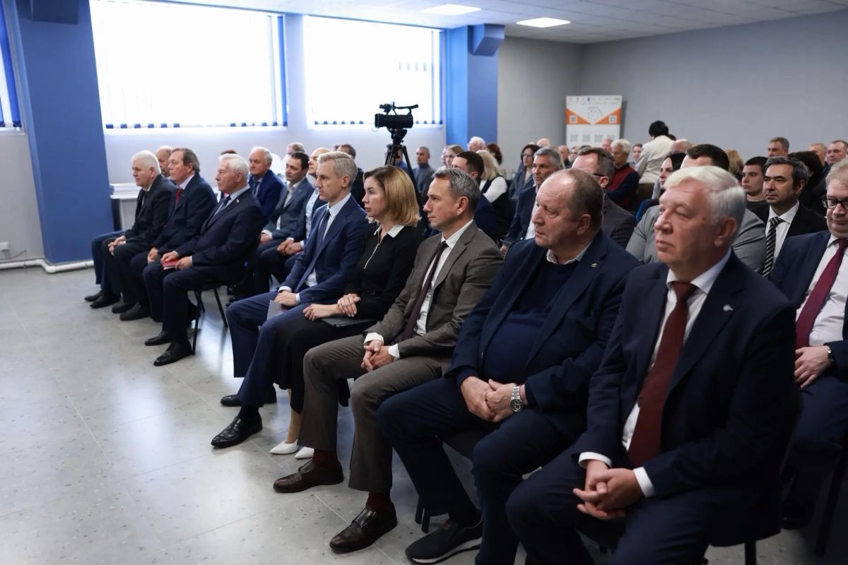 Василий Анохин: Машиностроение играет важную роль в экономике региона и страны Василий Анохин: Машиностроение играет важную роль в экономике региона и страны