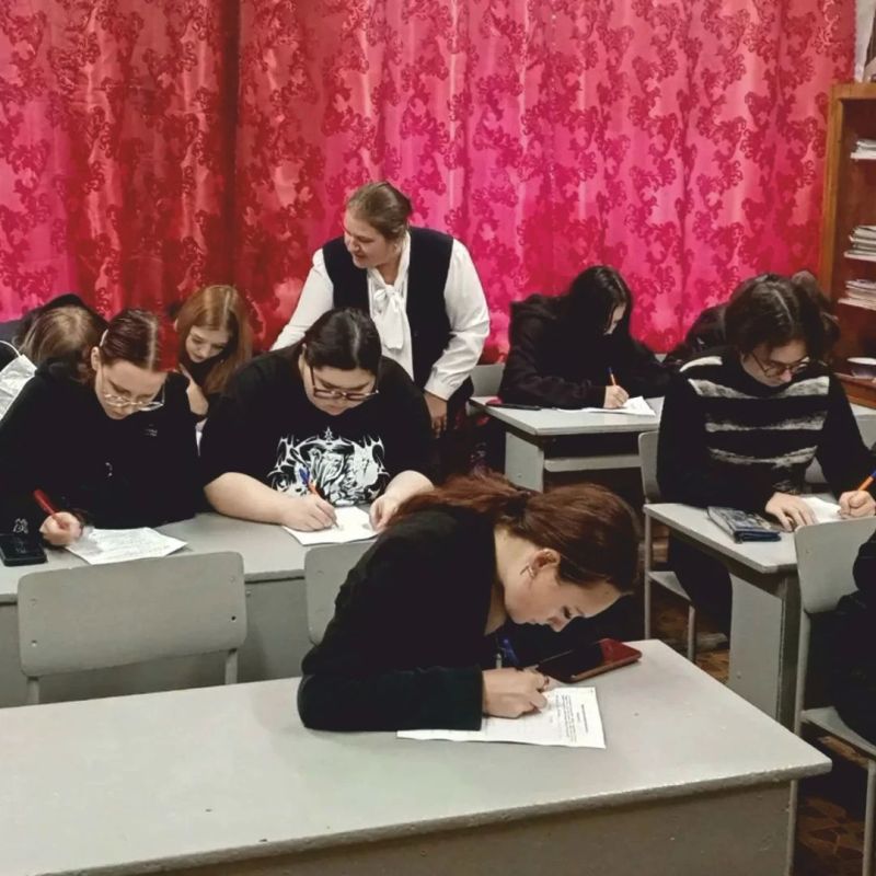 Поиск первой работы - это всегда волнительно Поиск первой работы - это всегда волнительно