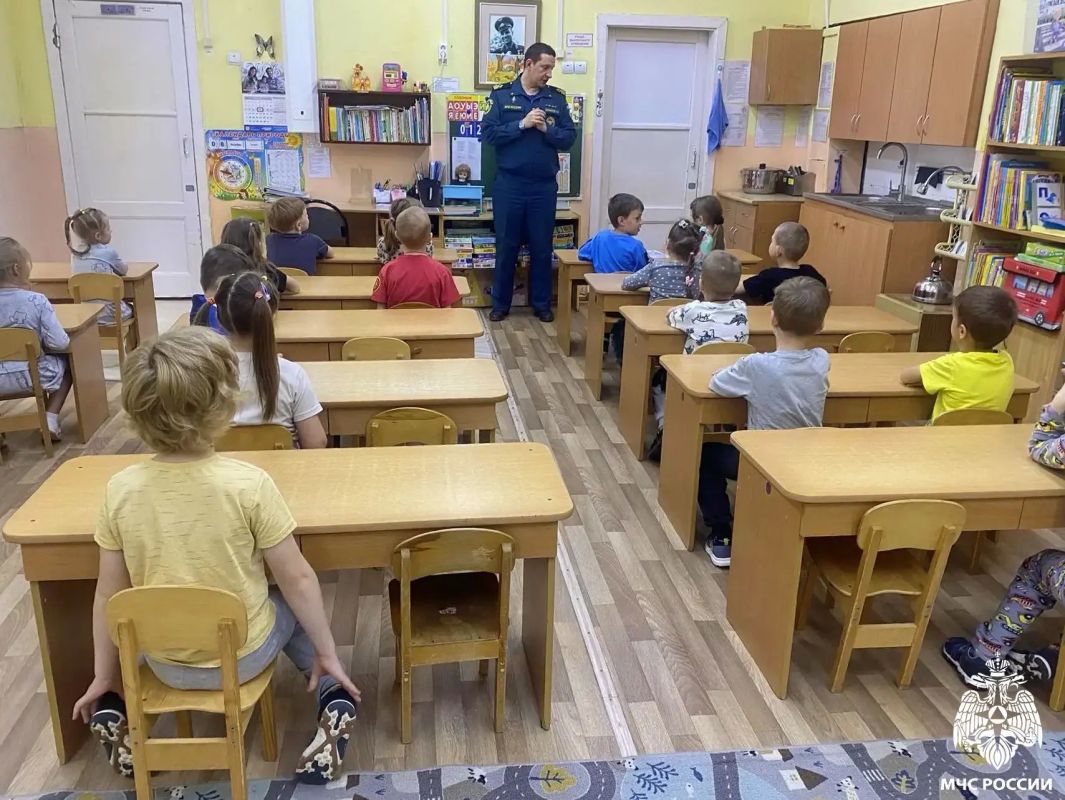 В детском саду «Флажок» прошел урок безопасности В детском саду «Флажок» прошел урок безопасности