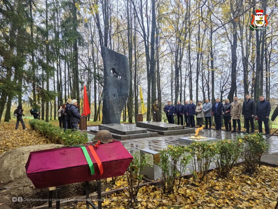 Смоляне приняли участие в памятных мероприятиях в Ленино Смоляне приняли участие в памятных мероприятиях в Ленино