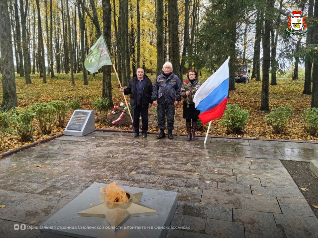 Смоляне приняли участие в памятных мероприятиях в Ленино Смоляне приняли участие в памятных мероприятиях в Ленино