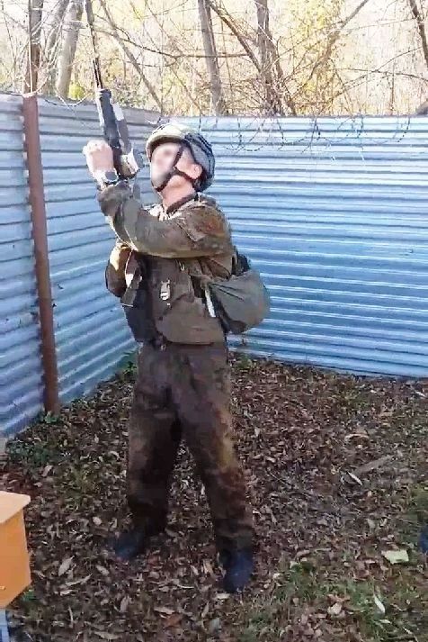 Сотрудник спецназа смоленского УФСИН стал обладателем крапового берета Сотрудник спецназа смоленского УФСИН стал обладателем крапового берета
