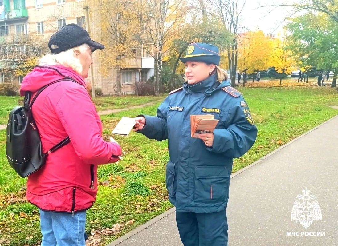 Октябрь диктует свои правила Октябрь диктует свои правила