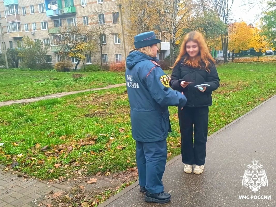 Октябрь диктует свои правила Октябрь диктует свои правила