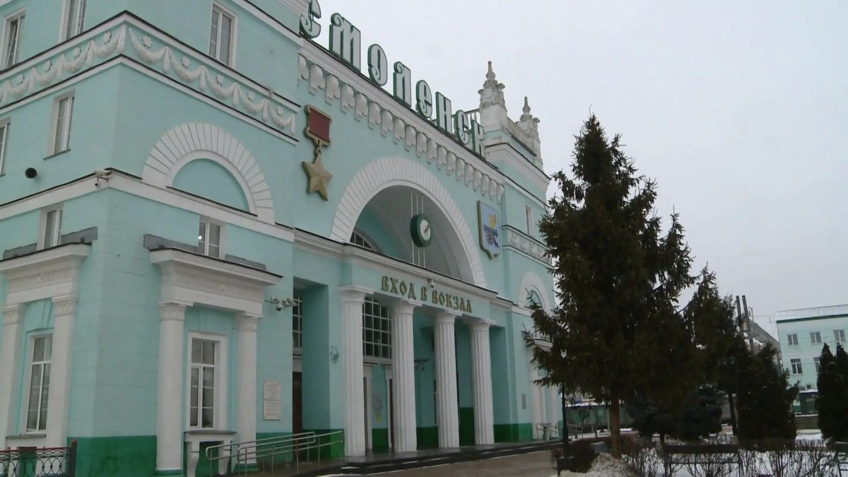 Услугами смоленского ж/д вокзала воспользовались около 800 тысяч пассажиров Услугами смоленского ж/д вокзала воспользовались около 800 тысяч пассажиров