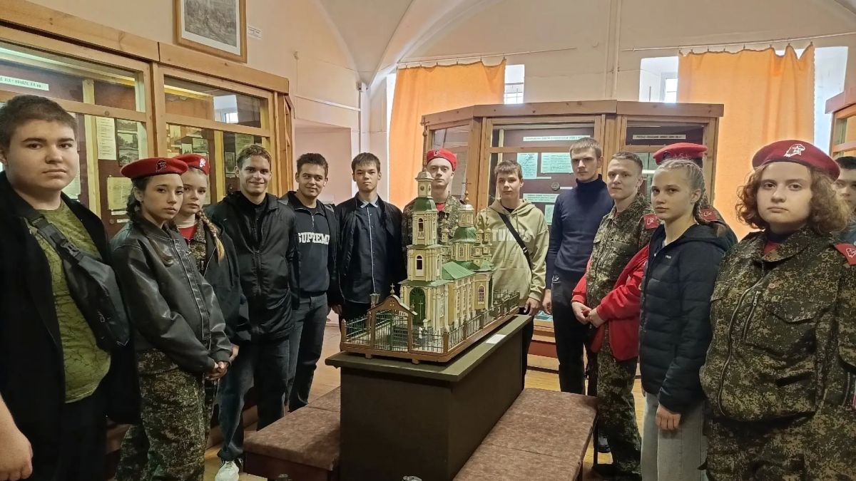 Школьники Шумячского района — за активную внеурочную жизнь! Школьники Шумячского района — за активную внеурочную жизнь!